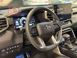 Toyota Sequoia